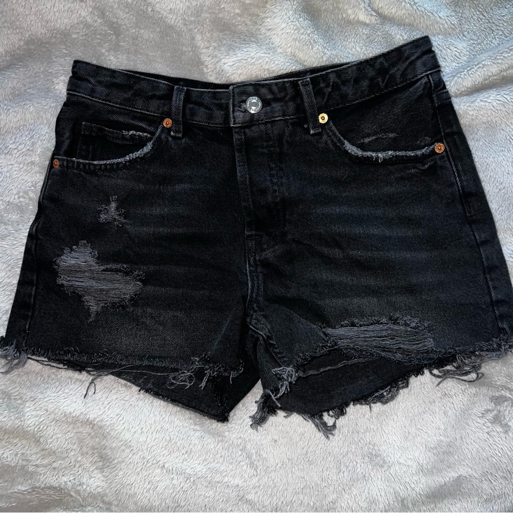 TOPSHOP Moto Denim Jean Shorts Distressed Mid Rise Ashley Size 6 Black